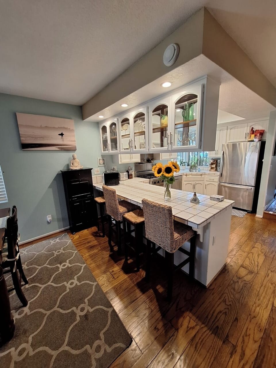 Dine at kitchen counter