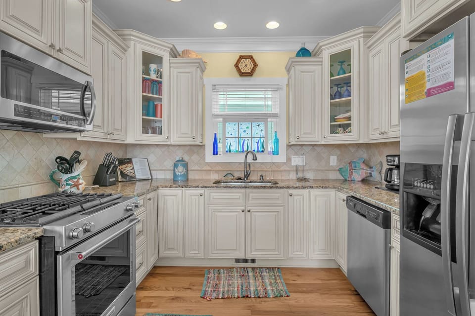 Kitchen - 1st Level West