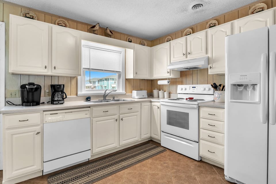 Kitchen - North