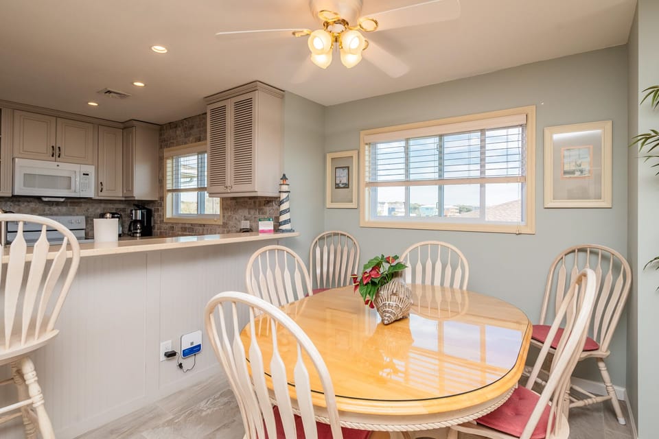 Dining Area - East