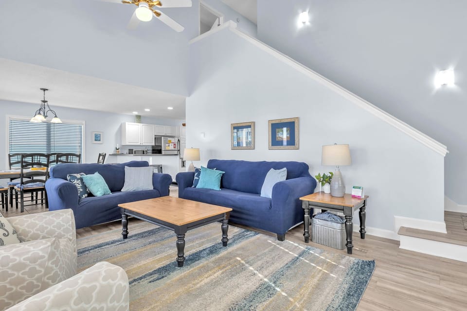 Living Room - 1st Level Southeast