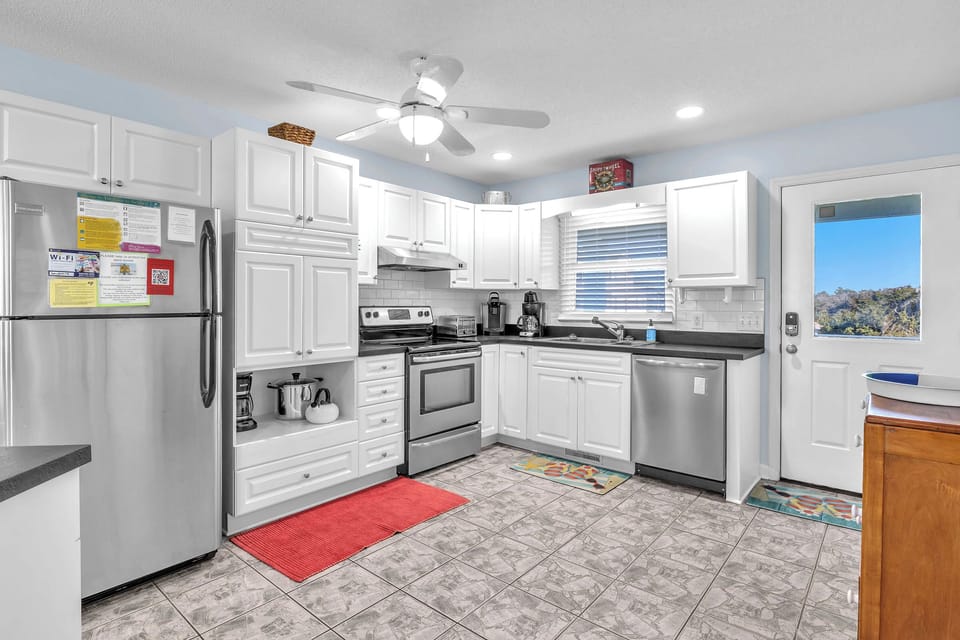 Kitchen - 1st Level Northwest