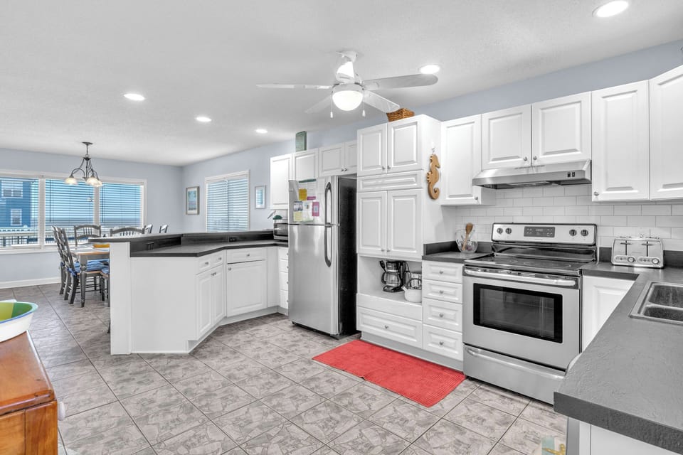 Kitchen - 1st Level Northwest