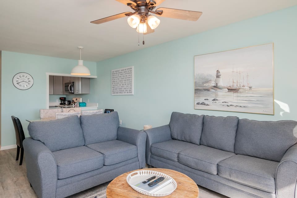 Living Area - Southeast