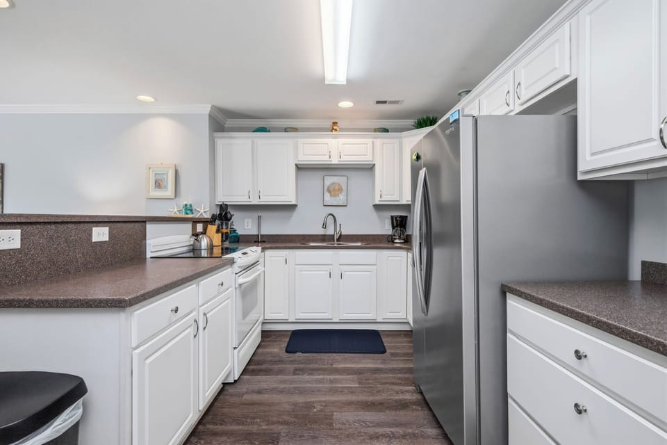 Kitchen - West