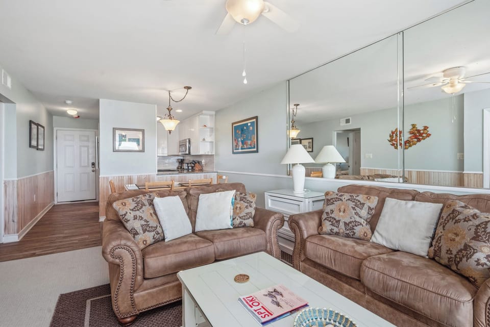 Living Area - Southeast