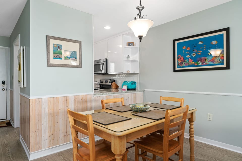 Dining Area - East