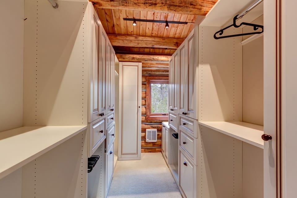 master bedroom walk-in-closet - 3rd floor