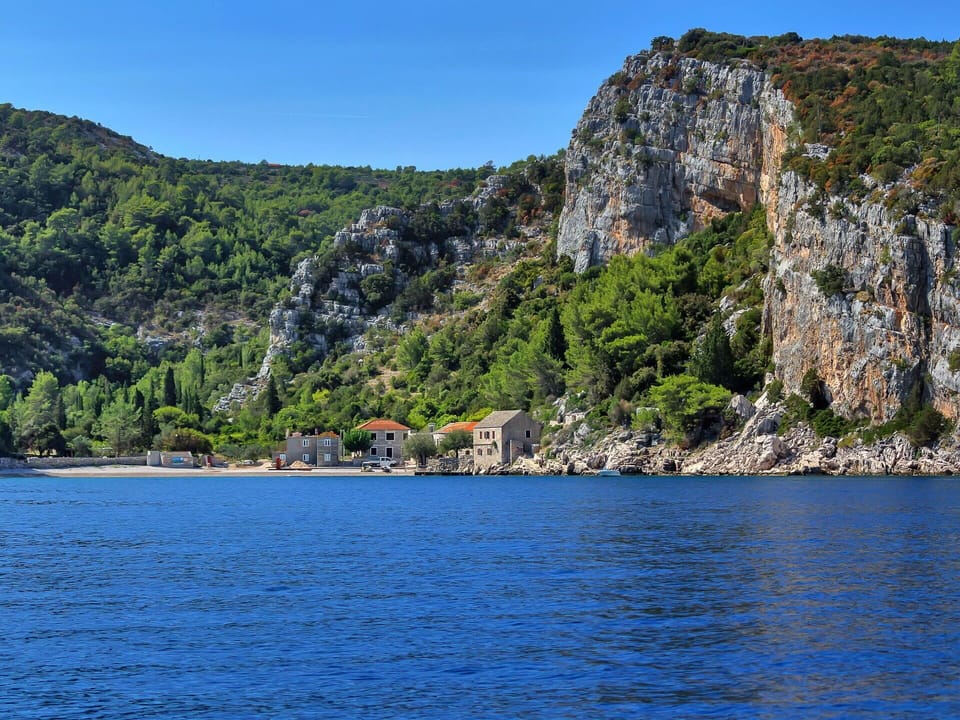 Body Of Water, Promontory, Sea, Coast, Bight, Blue, Cliff, Water, Headland, Coastal And Oceanic Landforms
