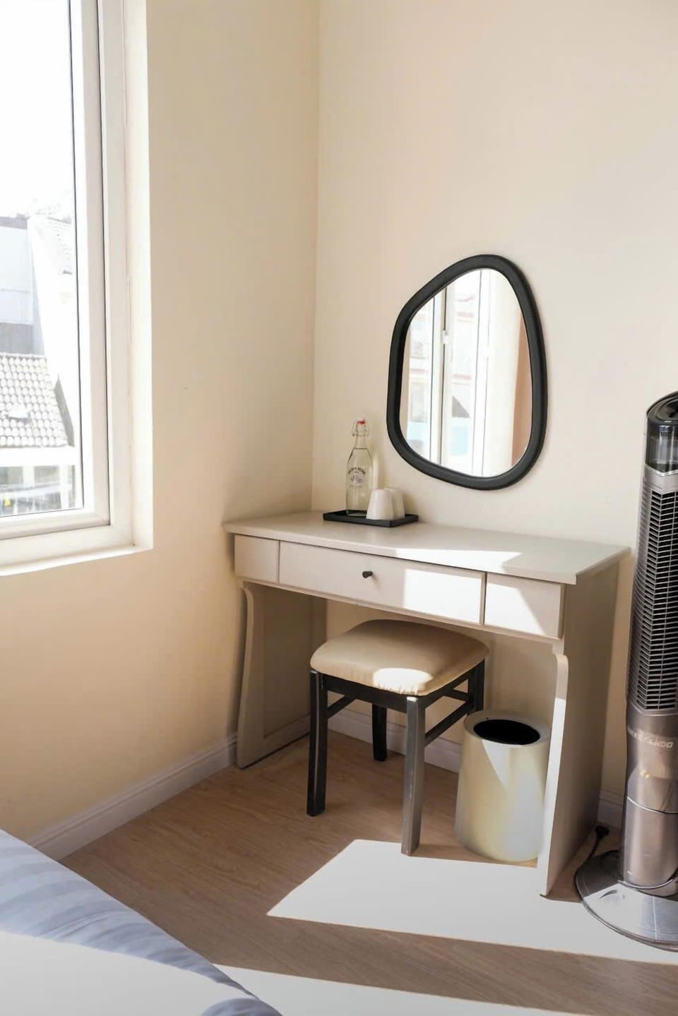 Quadruple Room | Minibar, in-room safe, desk, free WiFi