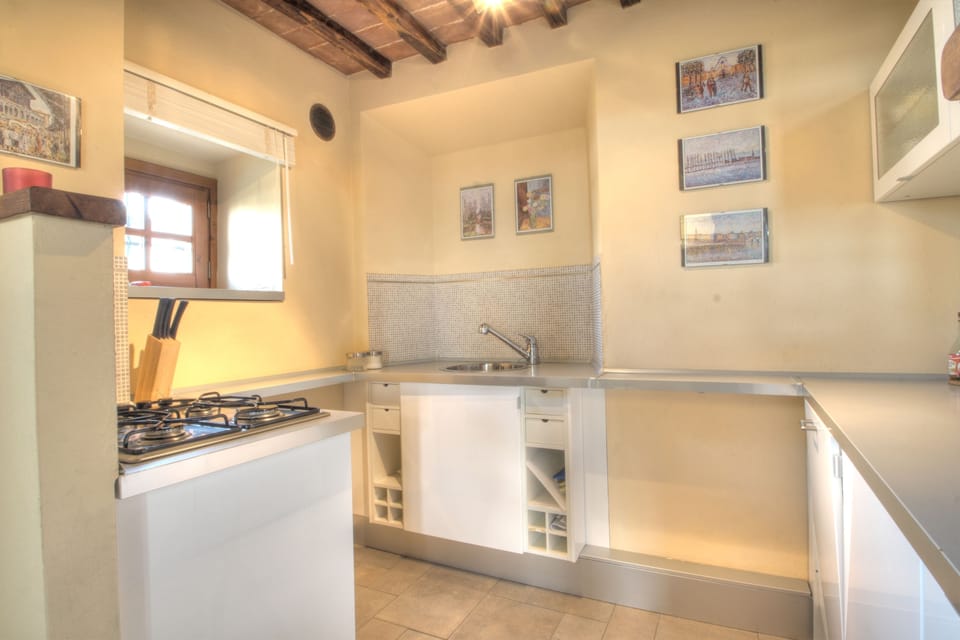 Apartment, 1 Bedroom (Scirocco) | Private kitchen | Fridge, stovetop, cookware/dishes/utensils