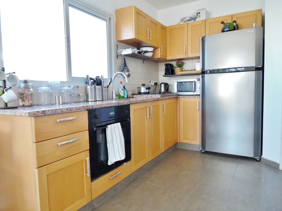Luxury Penthouse, Multiple Beds, Non Smoking | Private kitchen | Fridge, microwave, oven, stovetop