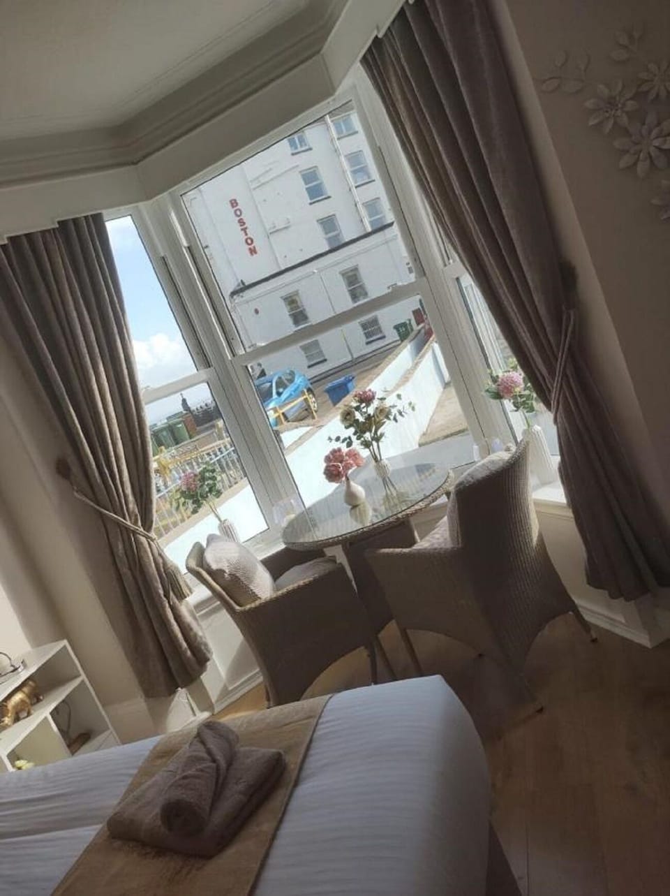 Luxury Studio, Accessible, Ensuite (Studio - Ground) | Room amenity