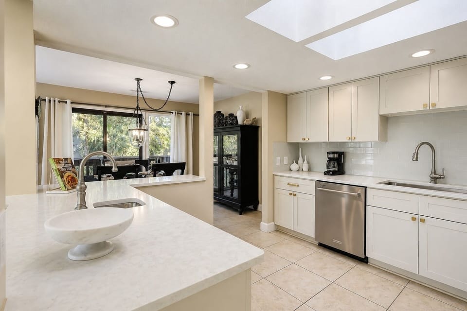 102 Beachwalk - The Vacation Company