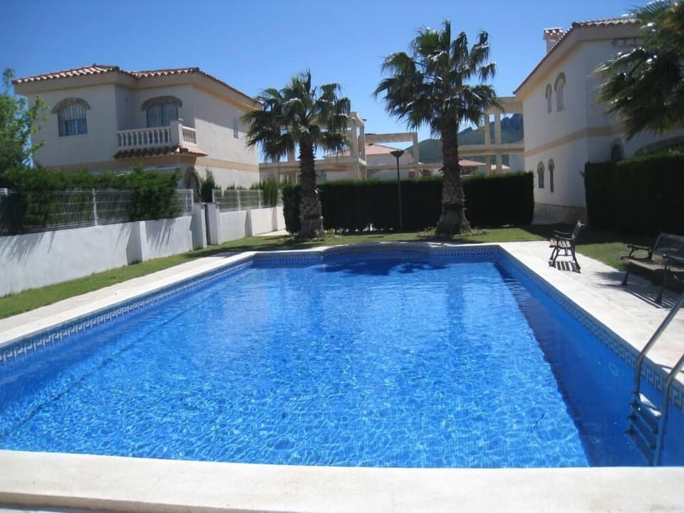 Swimming Pool 2