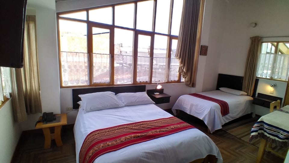 Triple Room, 3 Twin Beds | Free WiFi