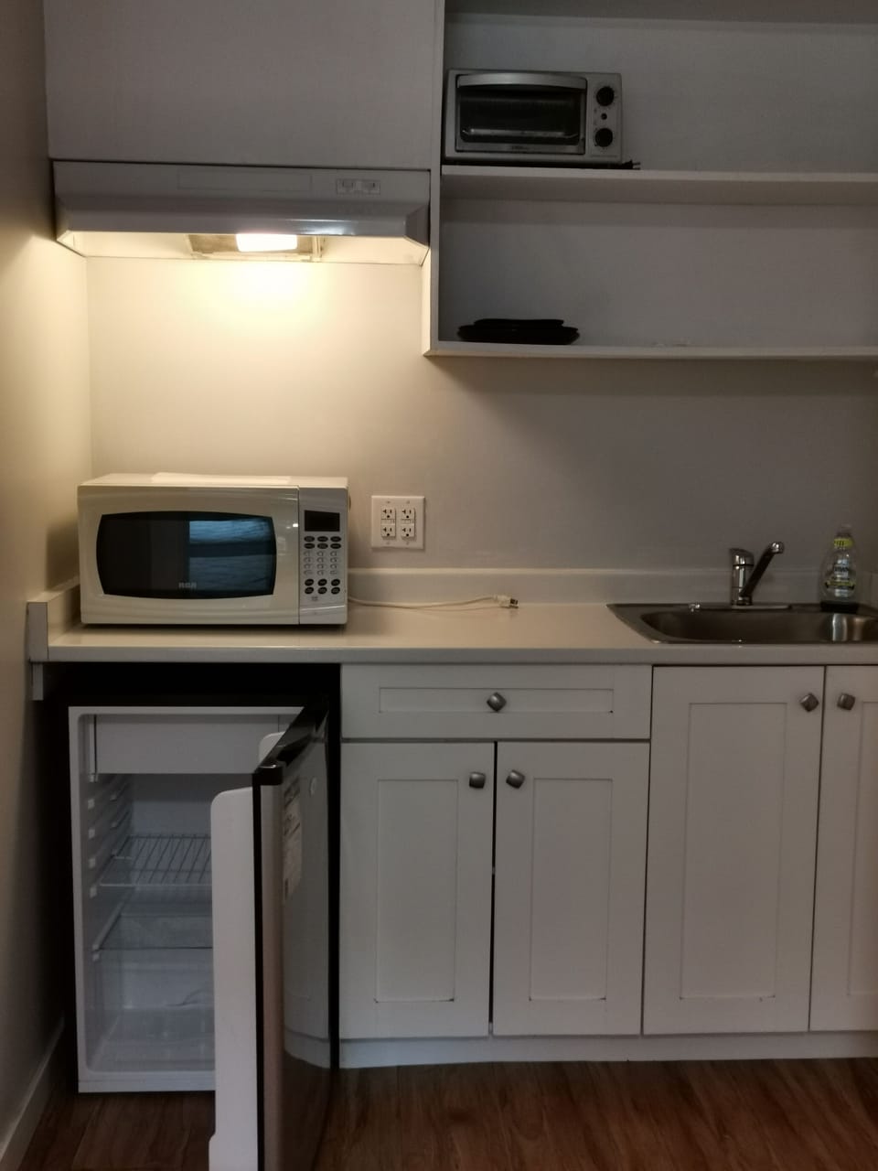 Family Double Room, 2 Queen Beds, Non Smoking | Private kitchen