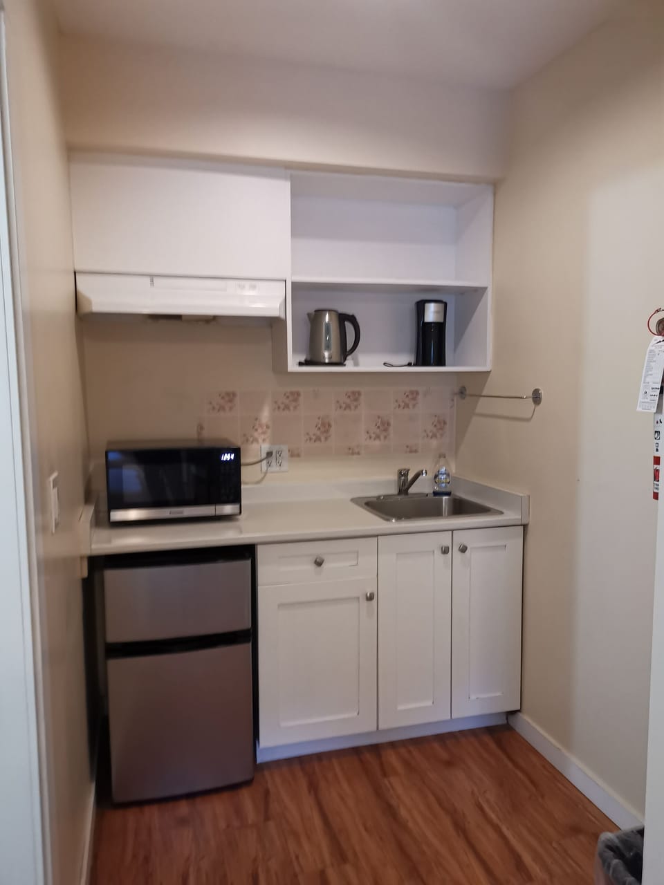 Family Double Room, 2 Queen Beds, Non Smoking | Private kitchen