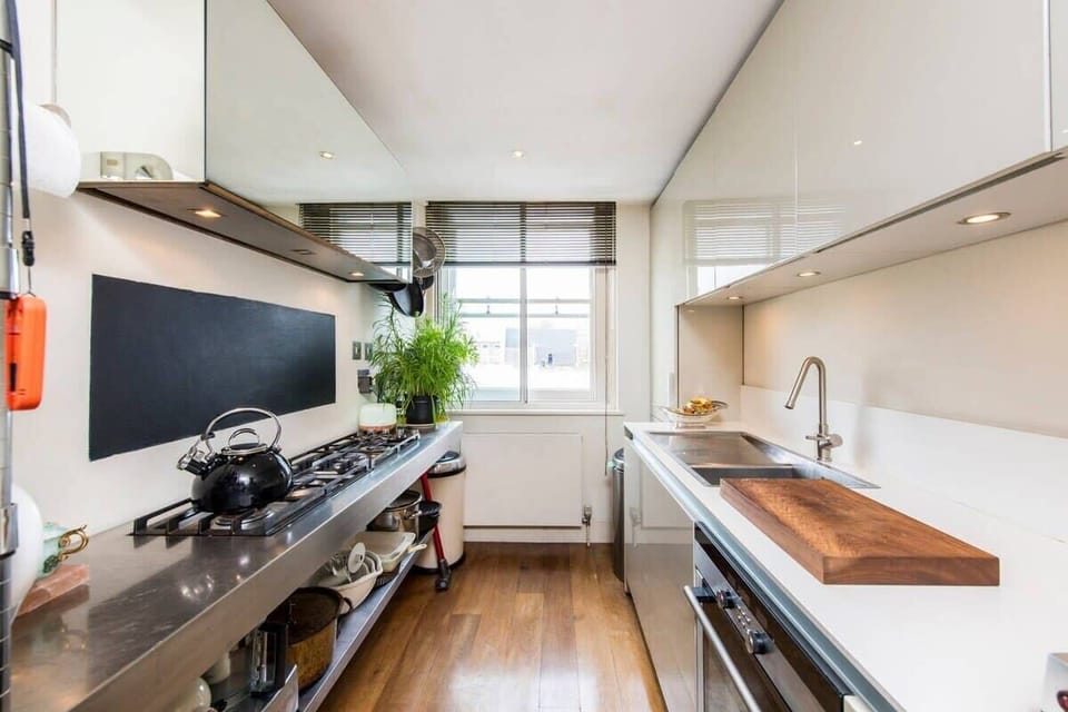 Kitchen - ground floor