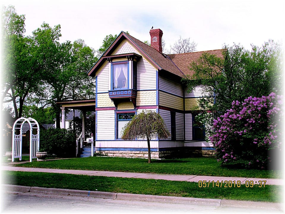 Nice, safe, quiet neighborhood!