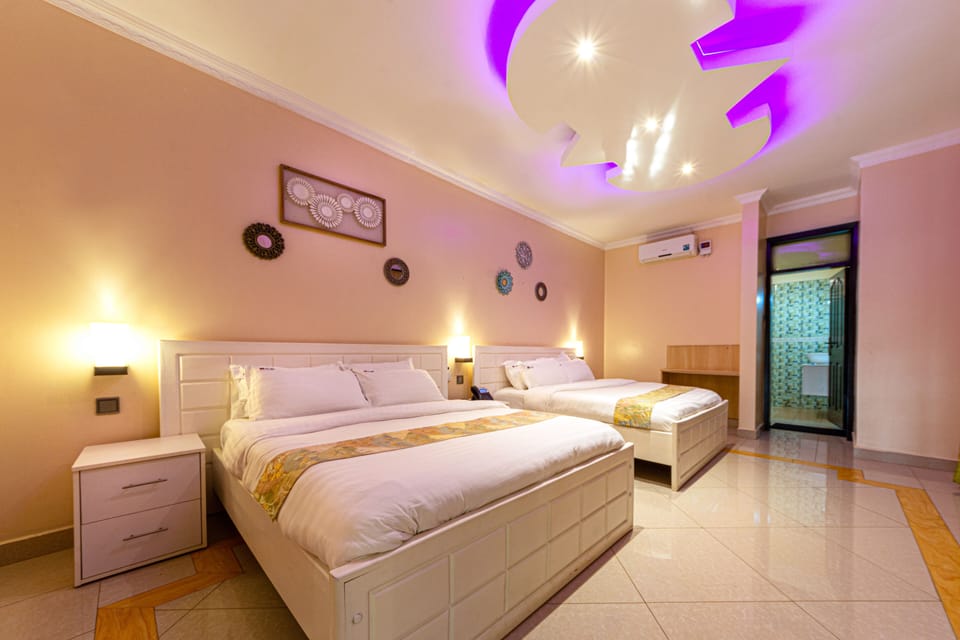 Standard Twin Room | Desk, soundproofing, free WiFi, bed sheets