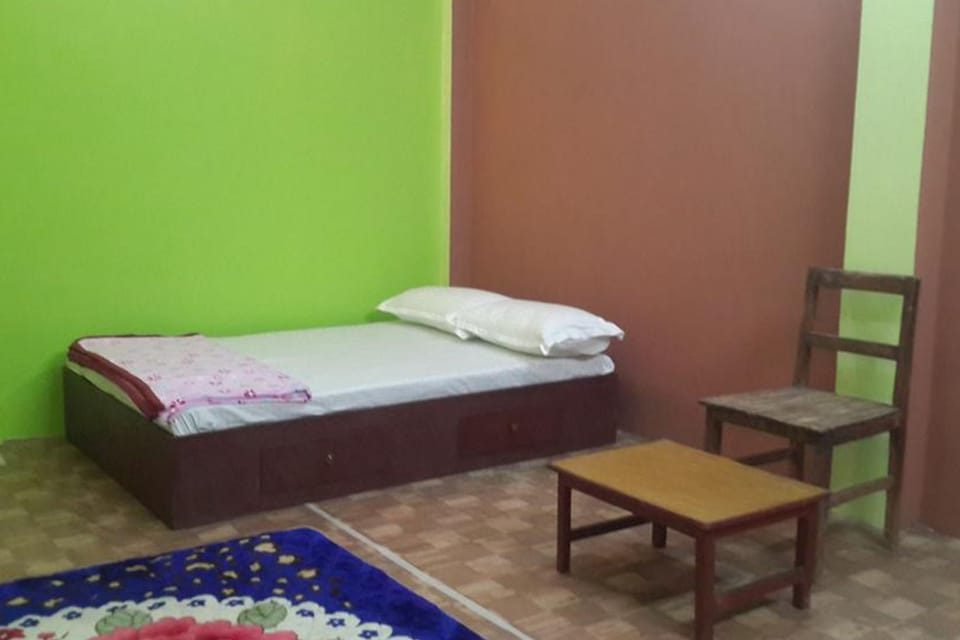 Room, 1 Double Bed, Non Smoking | Free WiFi