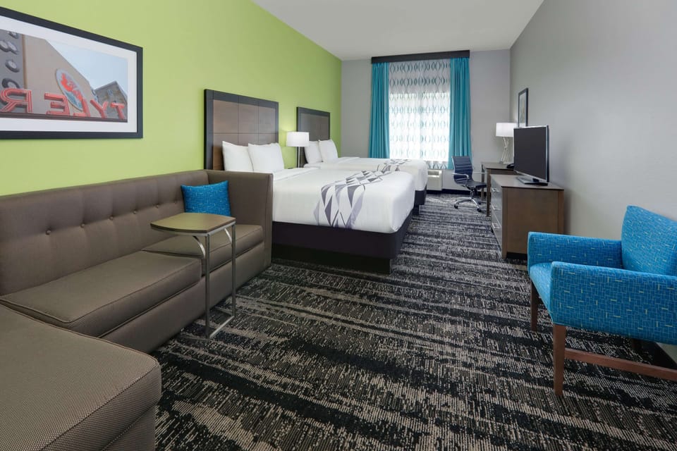 Executive Room, 2 Queen Beds, Non Smoking | Premium bedding, desk, iron/ironing board, bed sheets