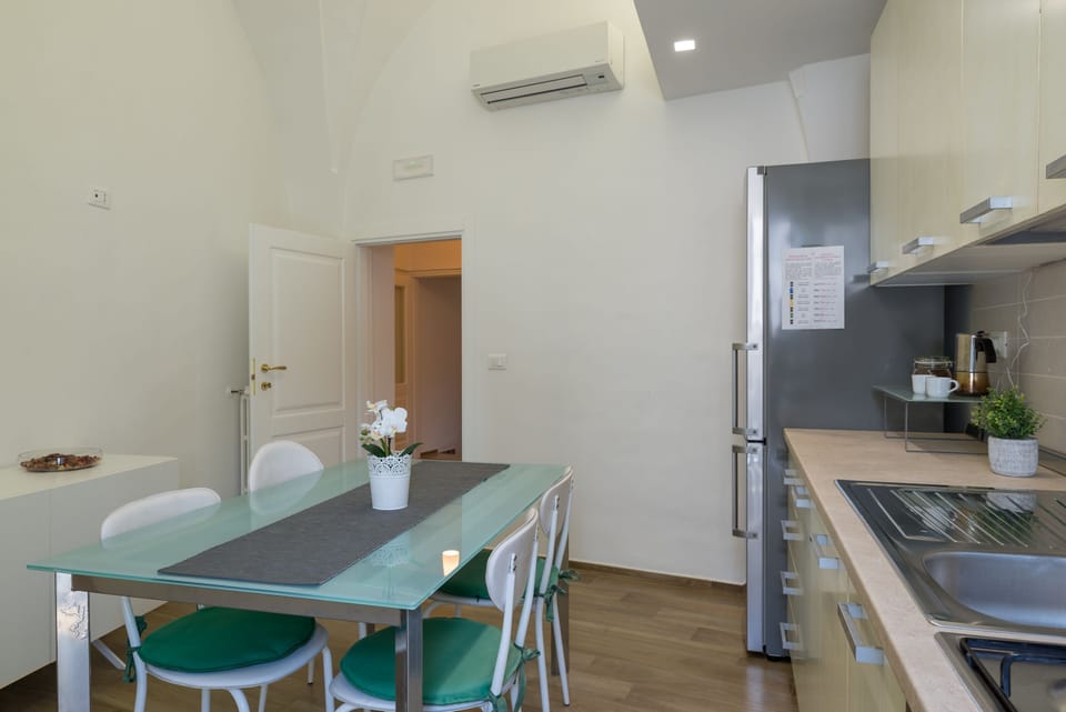 Apartment, 1 Bedroom | Private kitchen | Full-size fridge, oven, stovetop, dishwasher
