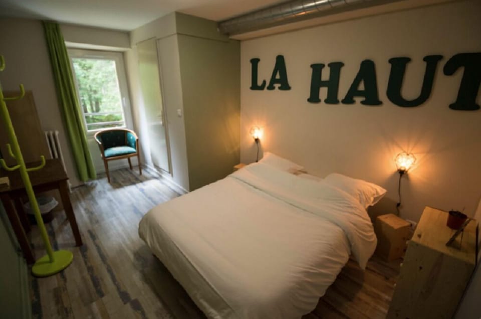 Double Room | Individually decorated, individually furnished, free WiFi, bed sheets