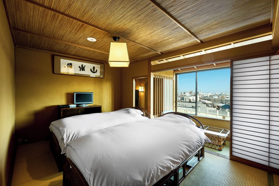 Premium Suite | Premium bedding, down comforters, in-room safe