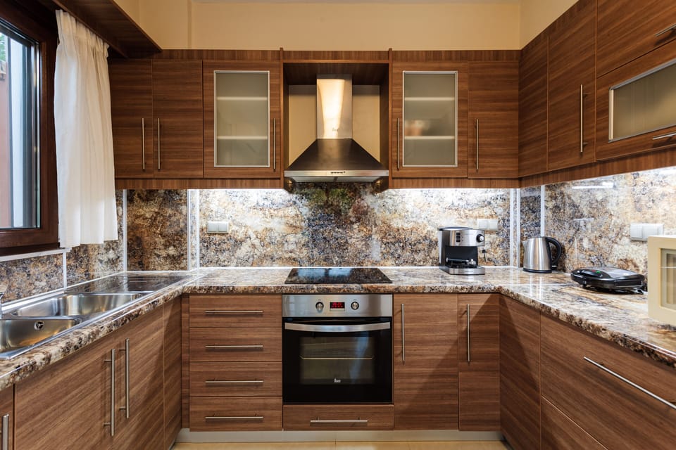 Duplex, 2 Bedrooms, Beachside | Private kitchen | Full-size fridge, oven, stovetop, coffee/tea maker