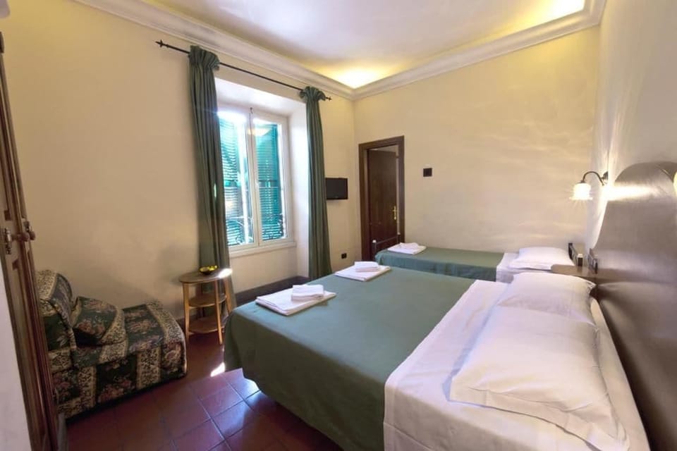 Triple Room | Rollaway beds, free WiFi, bed sheets