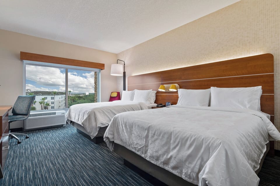 In-room safe, desk, laptop workspace, blackout drapes