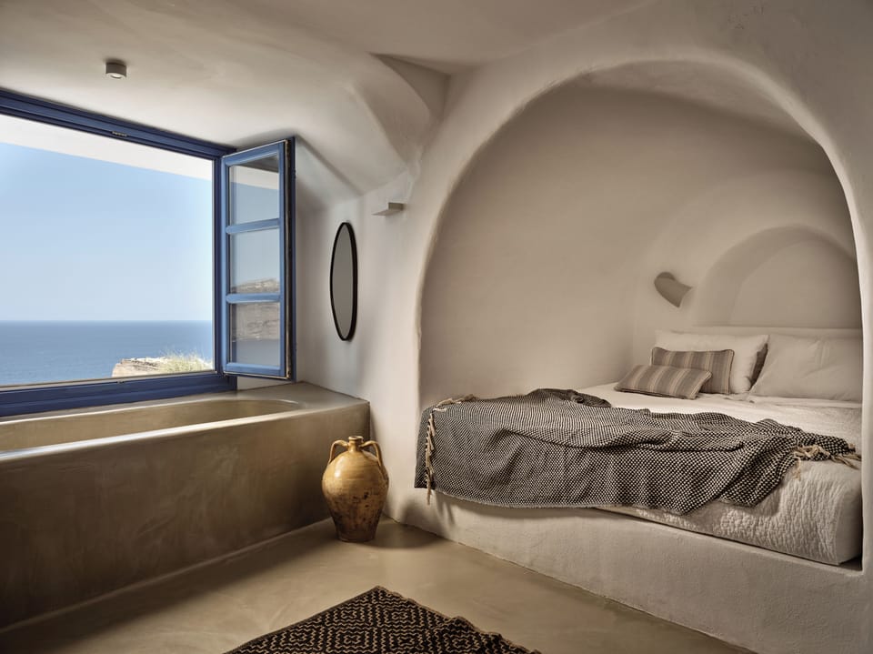 Plunge Pool Superior Suite with Sunset View | Premium bedding, pillowtop beds, minibar, in-room safe