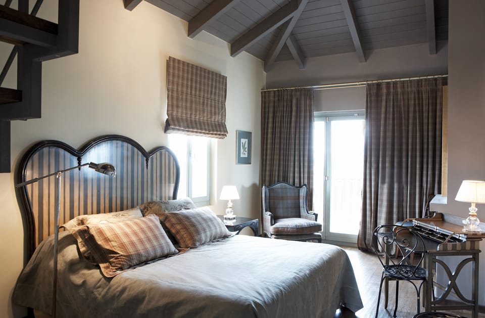 Premium Double Room, Fireplace | Premium bedding, in-room safe, desk, blackout drapes