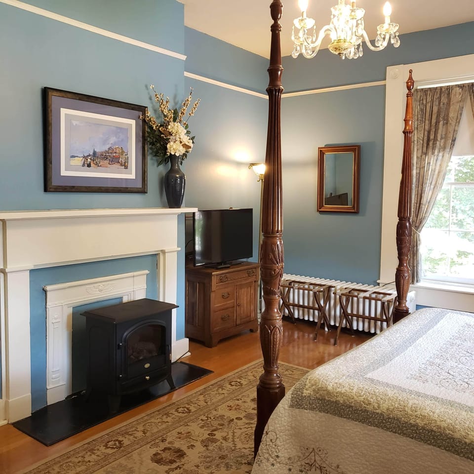 The Sunrise Room | Individually decorated, individually furnished, blackout drapes