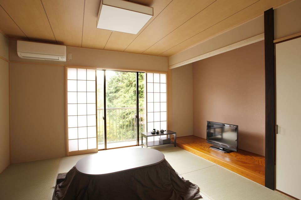 Japanese Western Style Room, 35m², SUSUKI | In-room safe, free WiFi