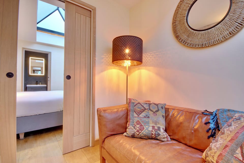 Superior Room, 1 King Bed, Non Smoking, Private Bathroom | 1 bedroom, memory foam beds, in-room safe, individually decorated