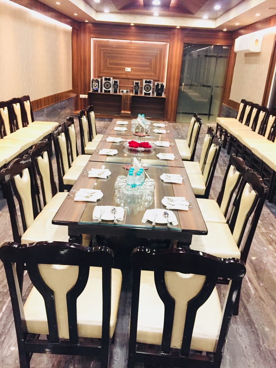 Meeting facility
