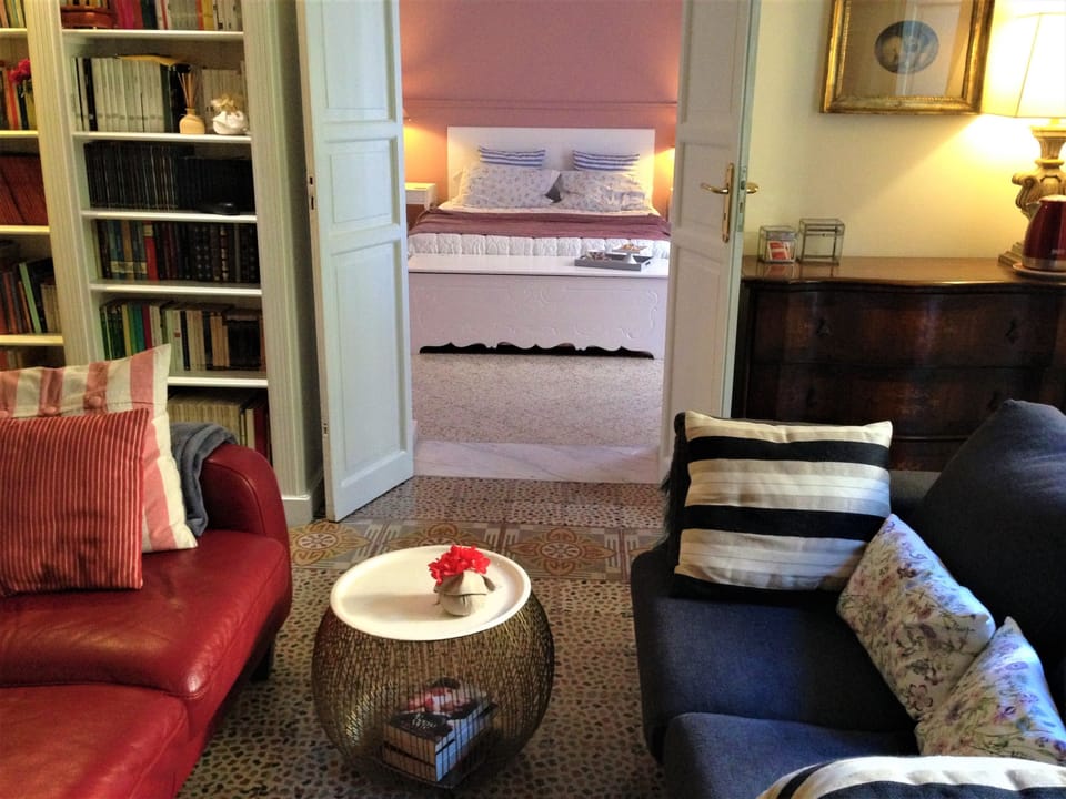 Superior Room, Balcony | Minibar, desk, iron/ironing board, free cribs/infant beds