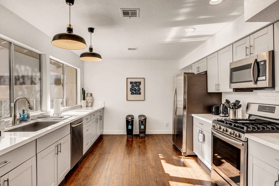 Fully equipped kitchen 