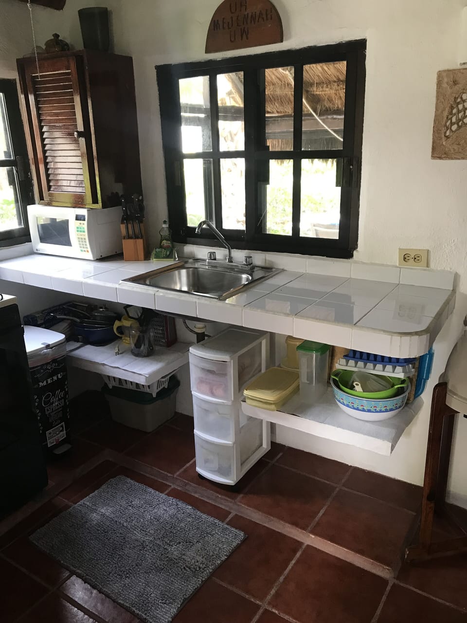 Kitchen Area 2
