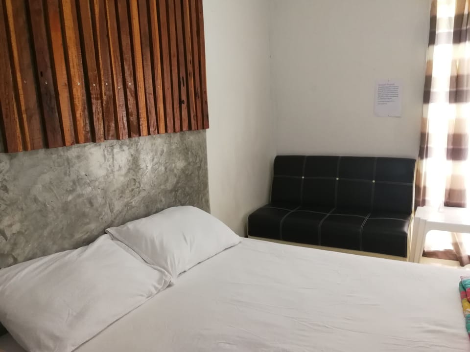 Bungalow Double Room | Free WiFi