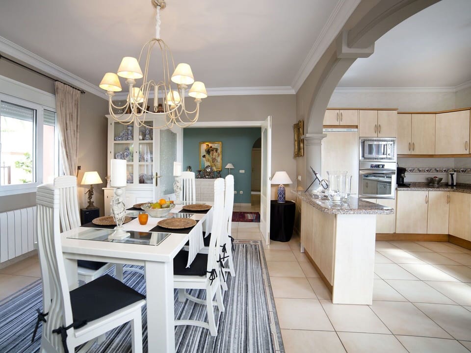 Room, Property, White, Furniture, Floor, Interior Design, Building, Countertop, Kitchen, Ceiling