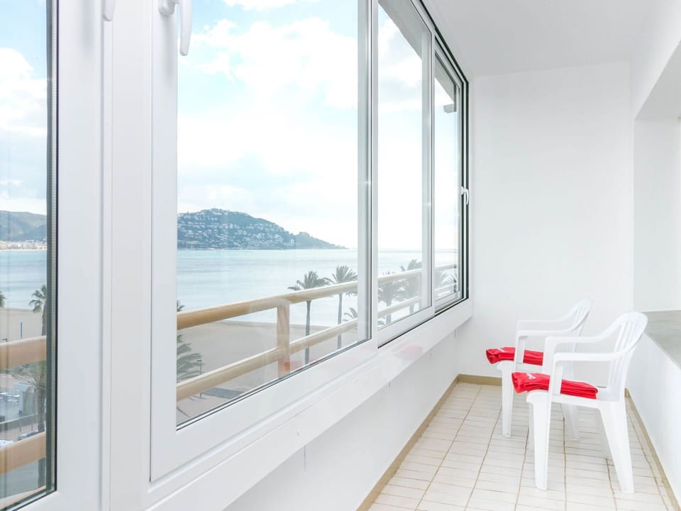 Cloud, Property, Sky, Window, Building, Water, Shade, Wood, Floor, Living Room