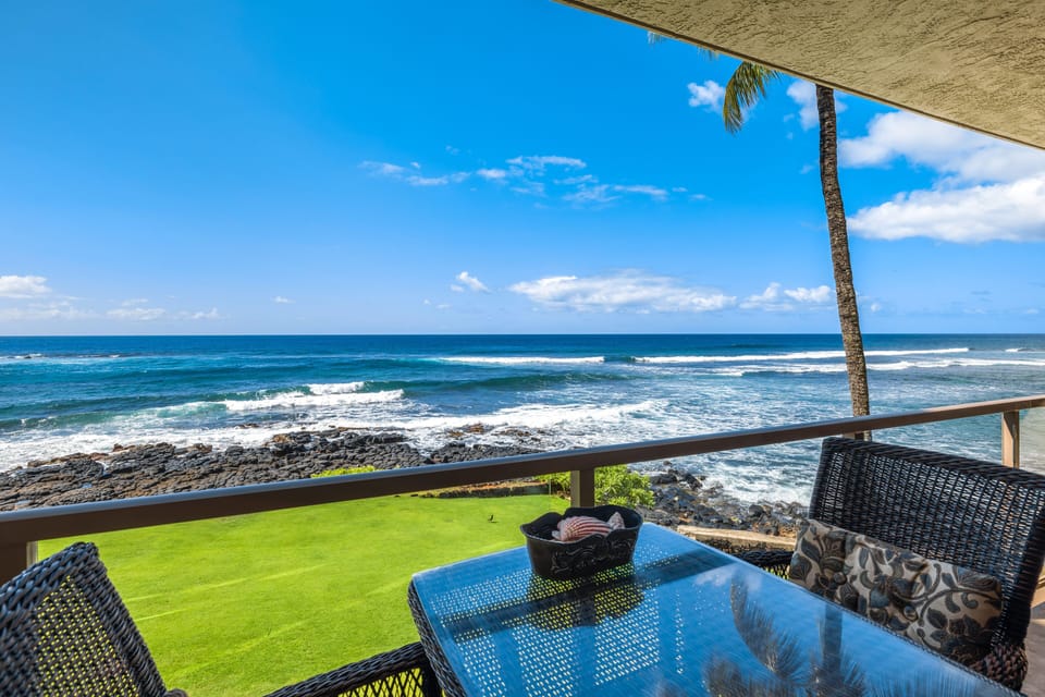 The oceanfront lanai is sheltered from the prevailing winds.  