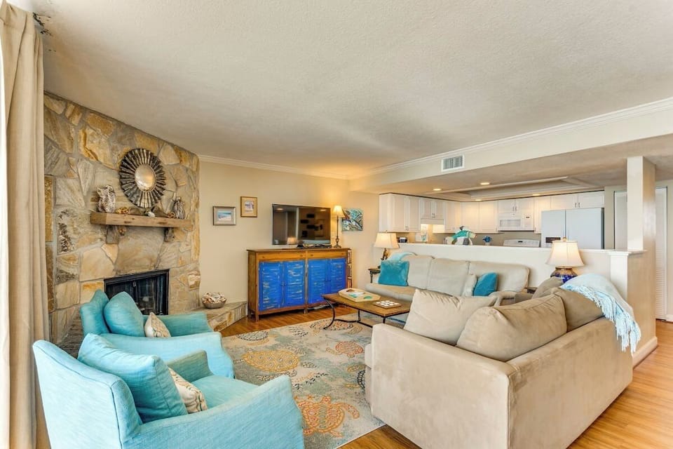 Family Room - Lots of games, puzzles, and DVDs