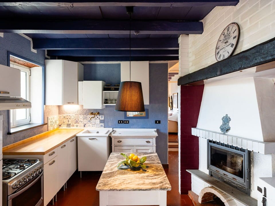 Interior Design, Furniture, Kitchen, Flooring, Countertop, Wood, Ceiling, Light Fixture, Kitchen Appliance, Lighting