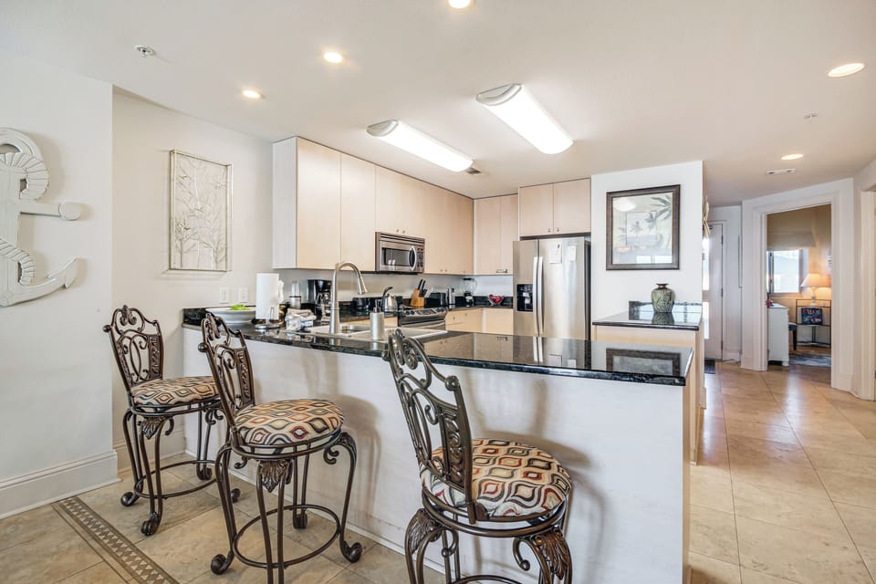 Kitchen | Drip Coffee Maker | Dishwasher | Breakfast Bar w/ Seating