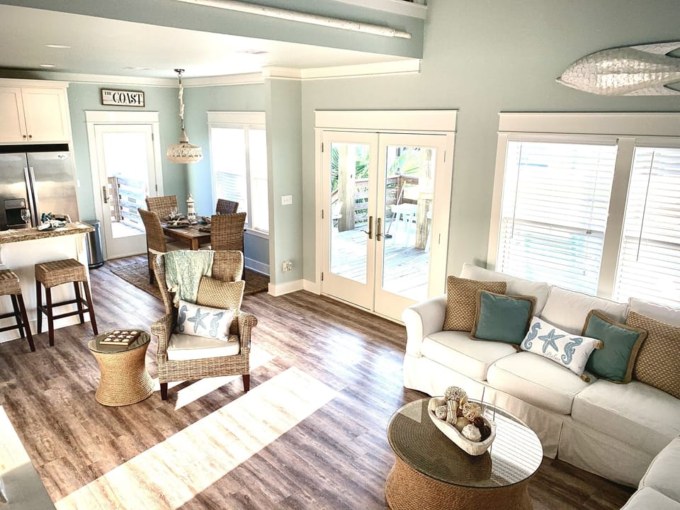 More…living room 